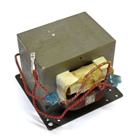 kondenzátory a transformátory